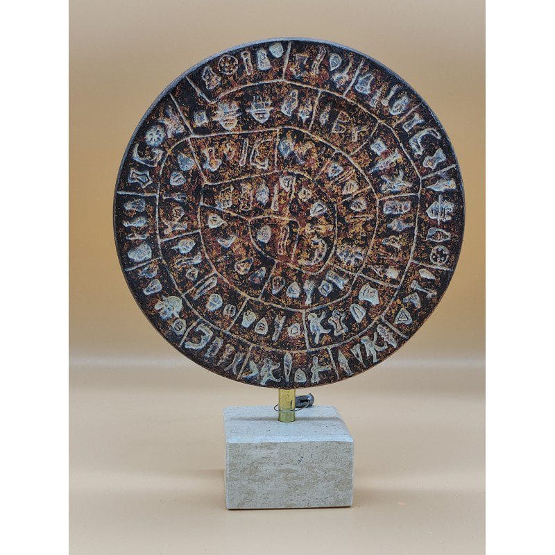 Ceramic fragment bearing Minoan administrative marks